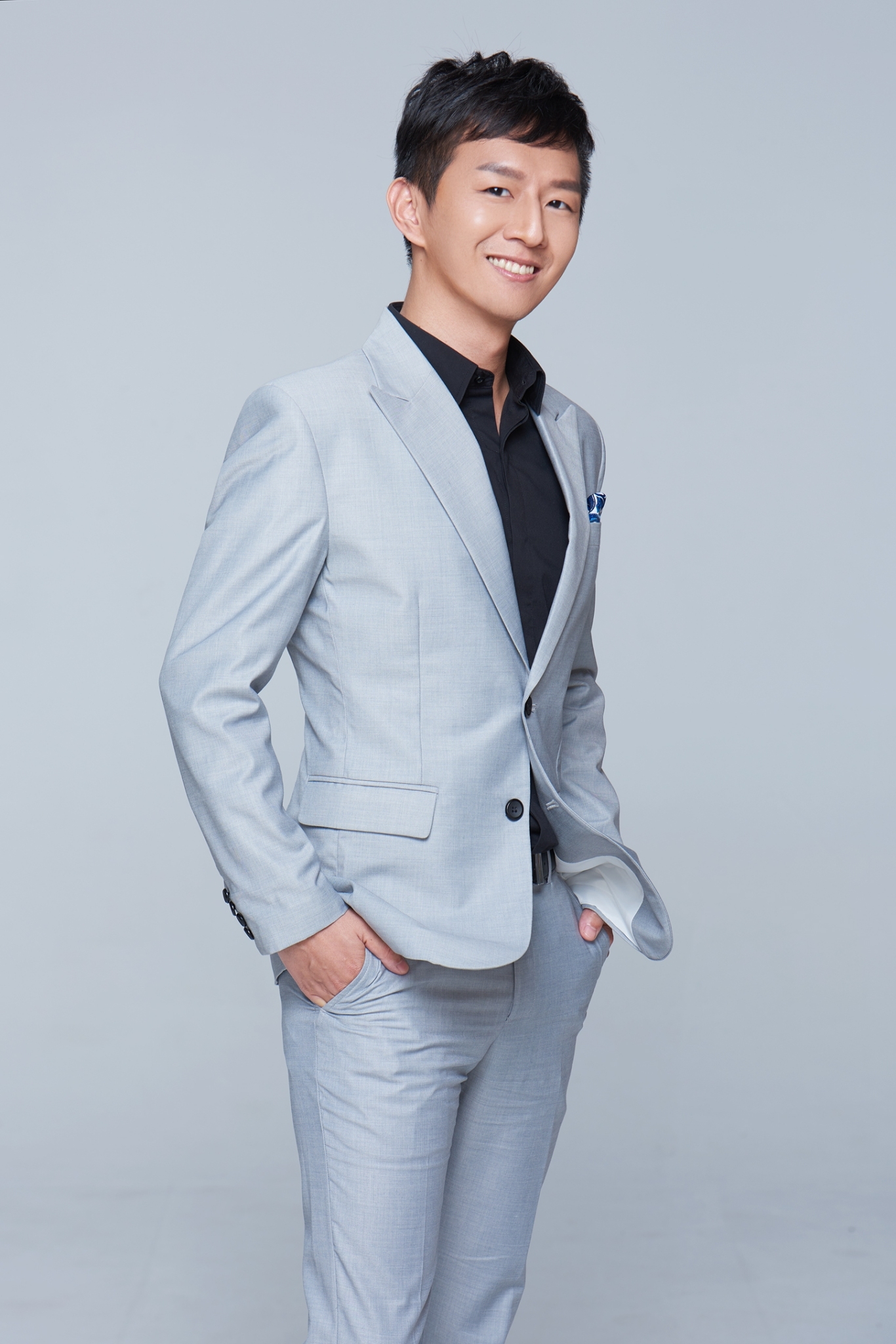 定製尊榮、成就自我品味的過程 專業西裝訂製服務