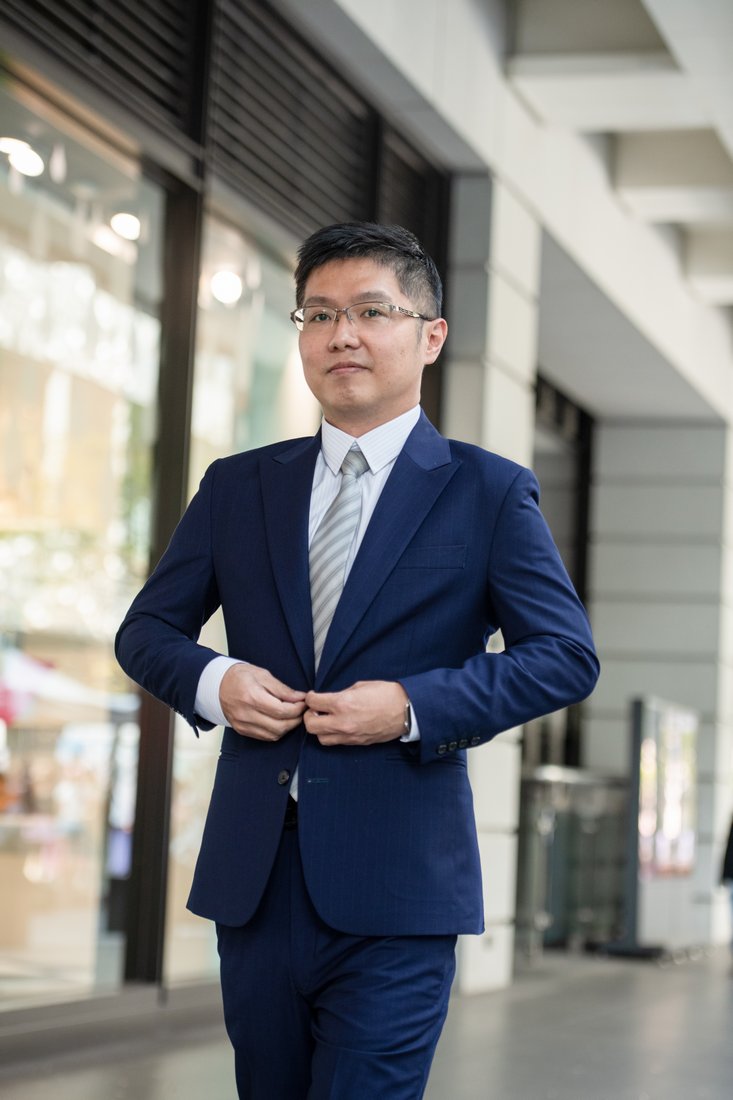 訂製西裝推薦 商務西裝男仕女生西裝量身製作