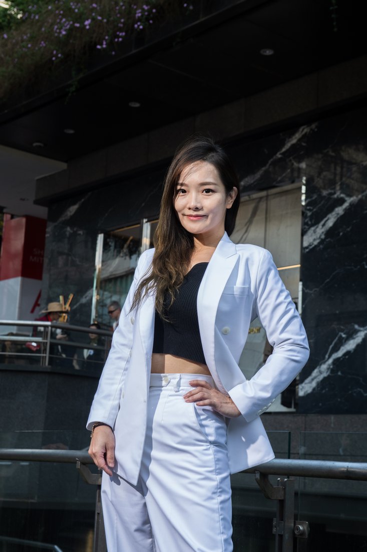 女性西裝套裝訂製 你需要注意西裝外套、西裝褲的要點 完美女西裝穿搭