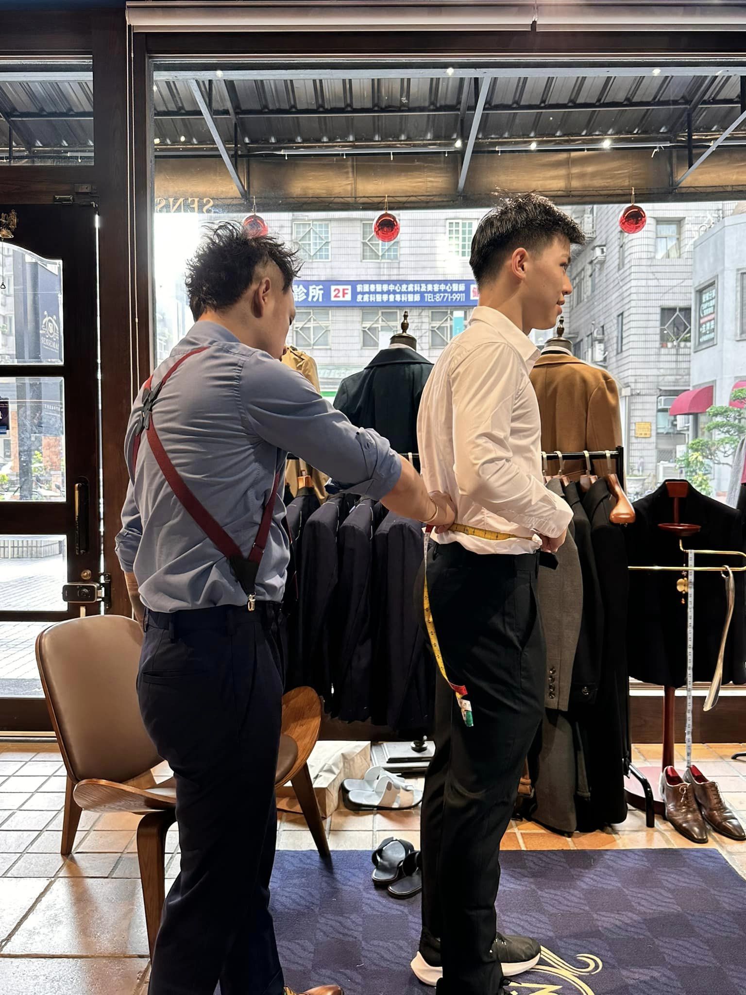 台北西服訂製推薦 商務西裝量身訂製 網友極力好評