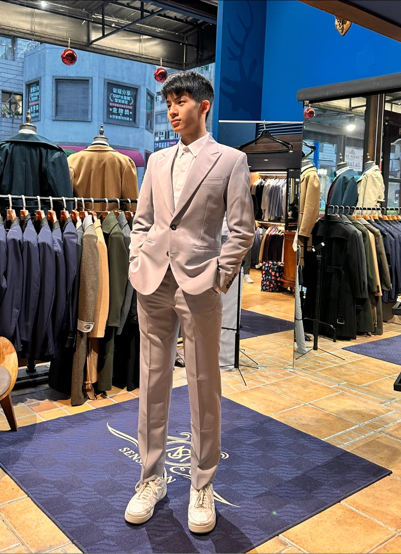 面試西裝哪裡買、應屆畢業生舞會西裝 推薦Senseman西裝訂製