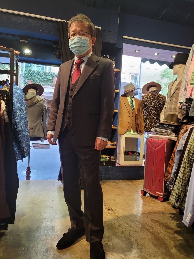 父親節特惠 Senseman襯衫買一送一 老爸帥氣領帶重拾風采 西裝訂製另有優惠