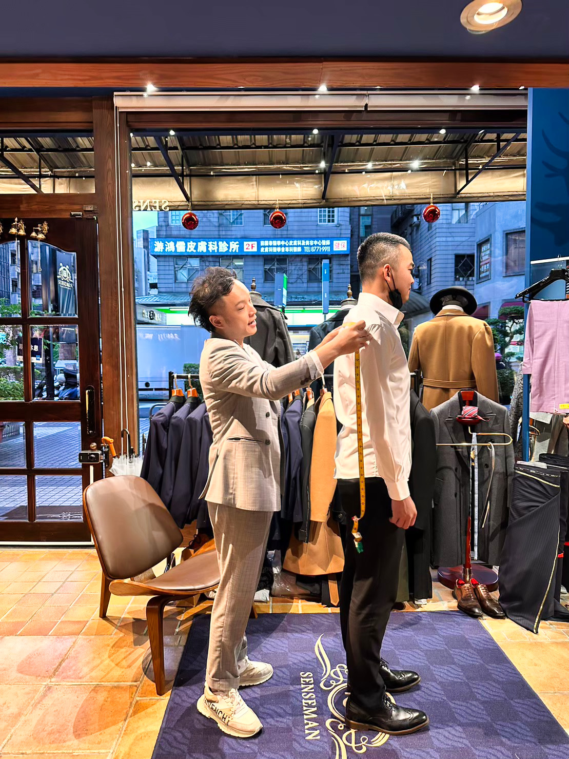 台北商務西裝訂製 Senseman量身西服訂製服務 