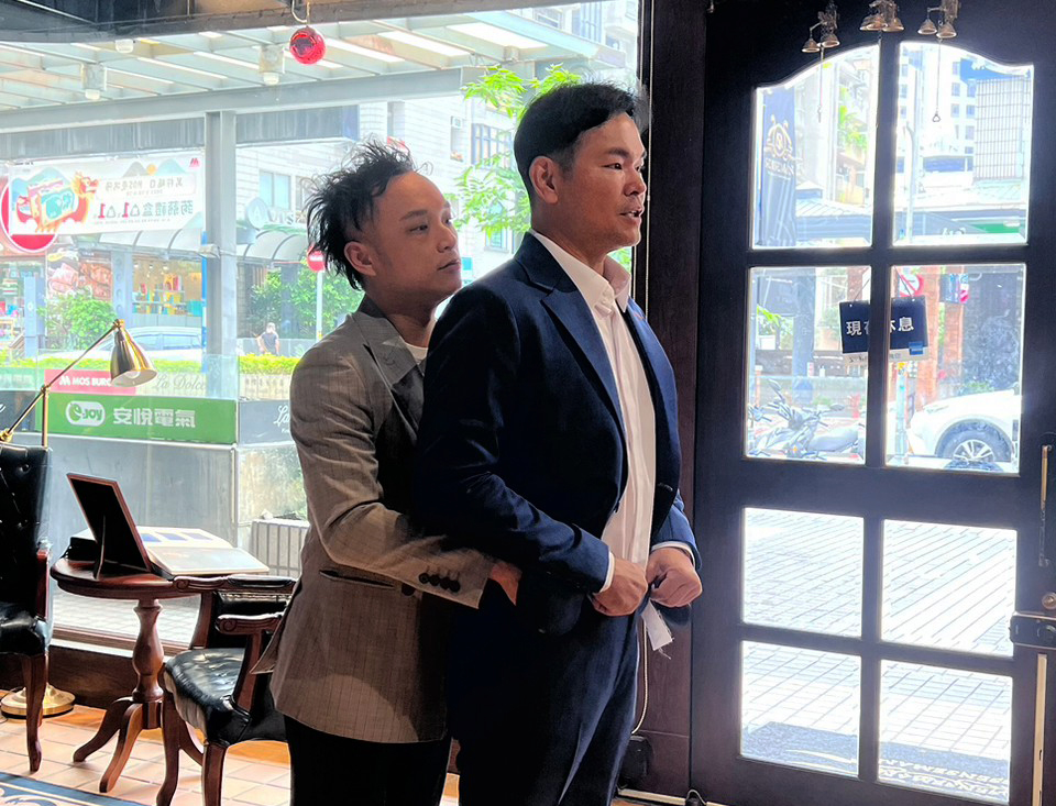 訂製西裝讓您在商務和休閒場合適宜 台北訂製西裝服務