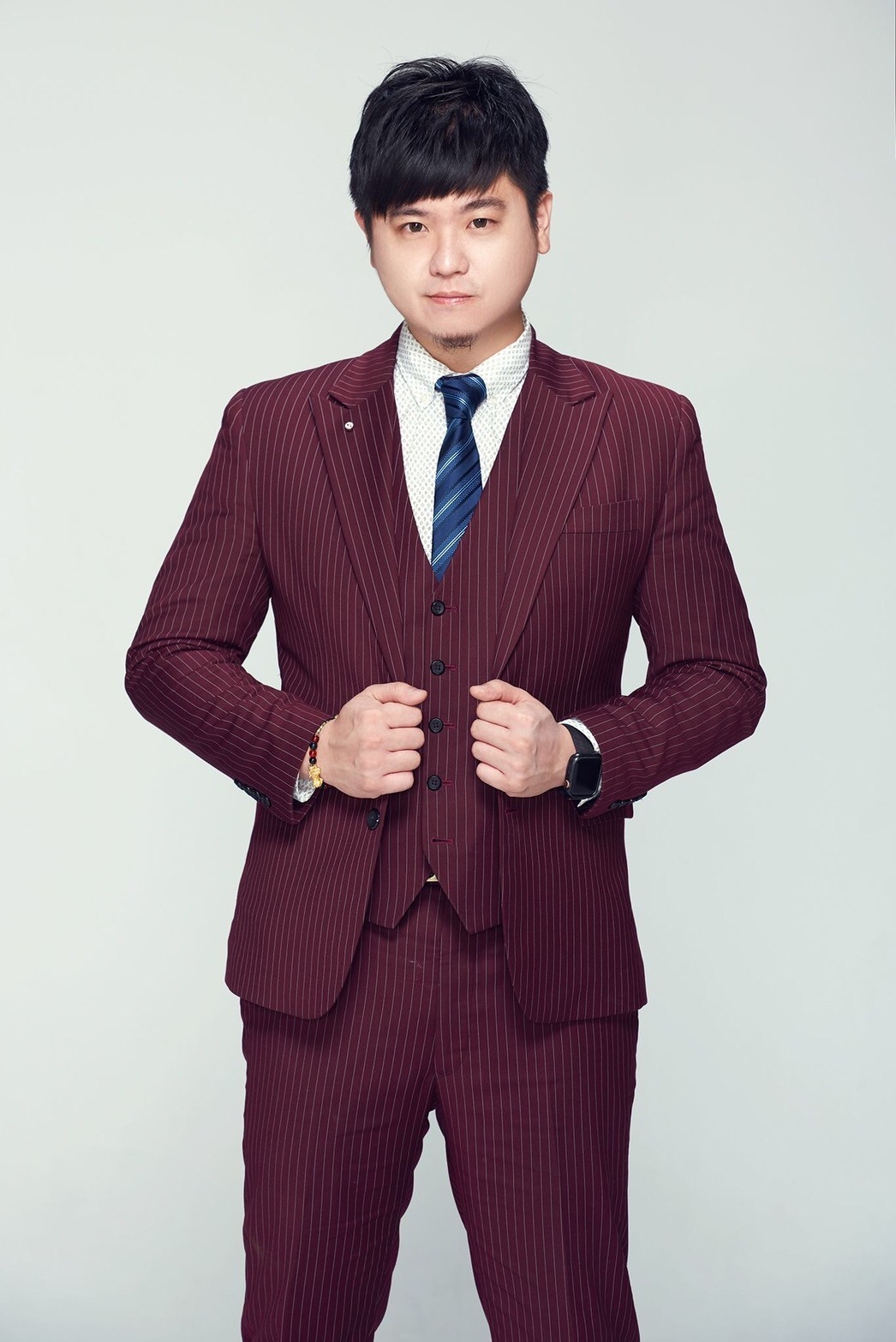 西裝制服訂製 專屬質感服裝 塑造獨一無二的企業形象