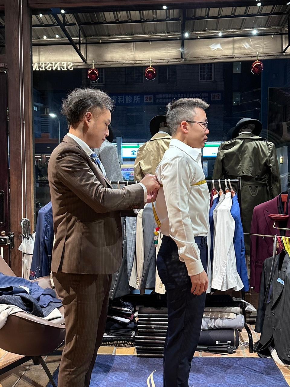 訂製西裝推薦 尾牙戰場帥到聖誕、跨年約會、尾牙穿搭 Senseman陪你迎戰2026年