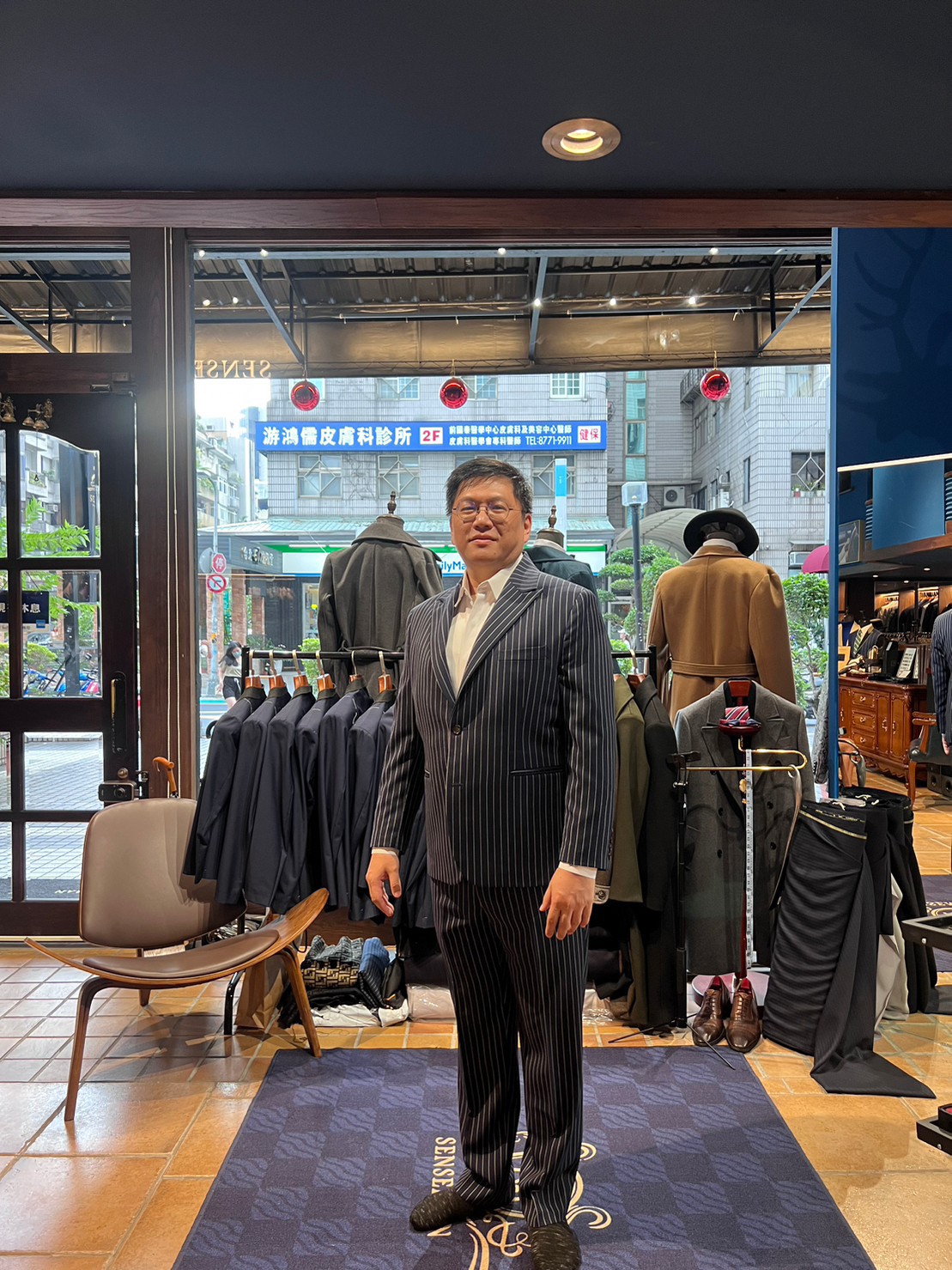 父親節禮物送什麼好？西裝訂製 讓愛化為實用、有意義的贈禮