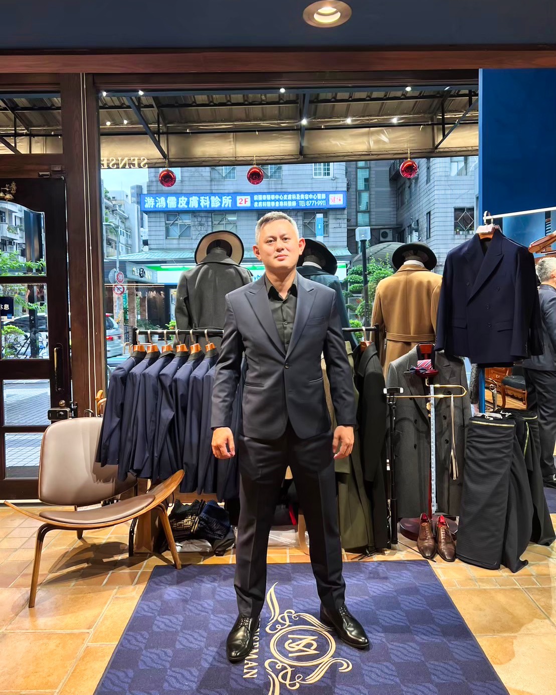 父親節禮物送什麼好？西裝訂製 讓愛化為實用、有意義的贈禮
